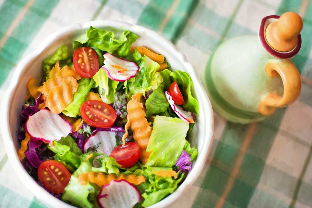 bowl-filled-with-vegetables
