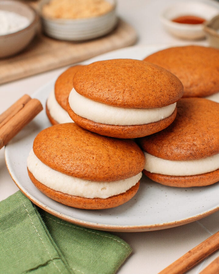 Pumpkin Whoopie Pies
